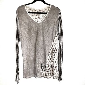 Striped faded boho long sleeve V neck Sz small